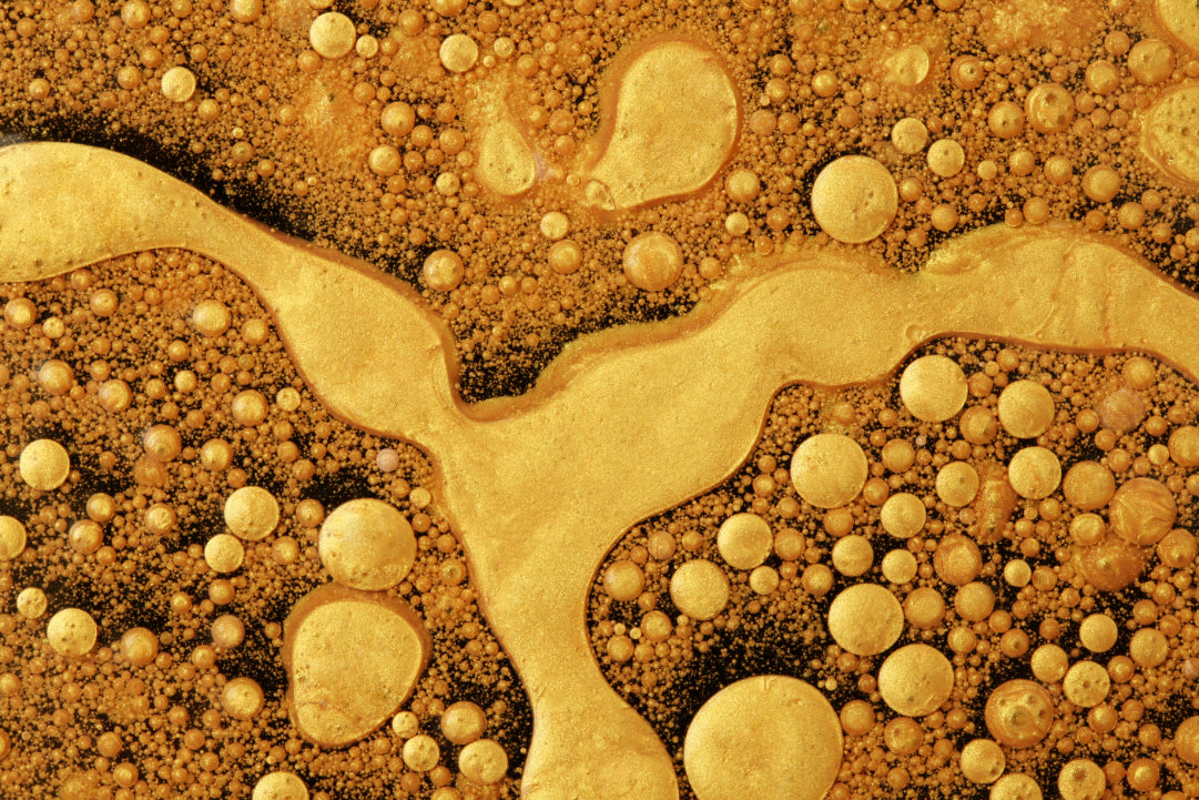 abstract-gold-and-bronze-bubble-blot-and-drops-bac-2023-11-27-05-27-17-utc_1.jpg